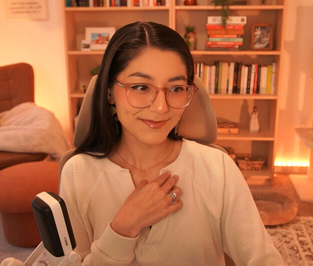 jules. (she/her) @hyjules